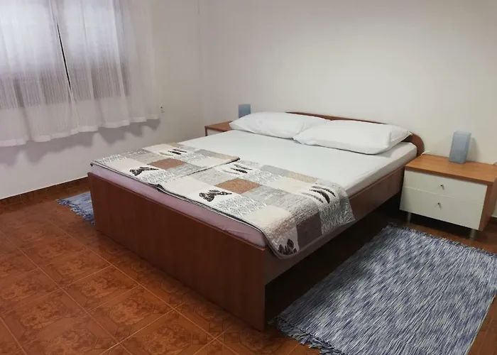 شقة Majstorovic سيلين